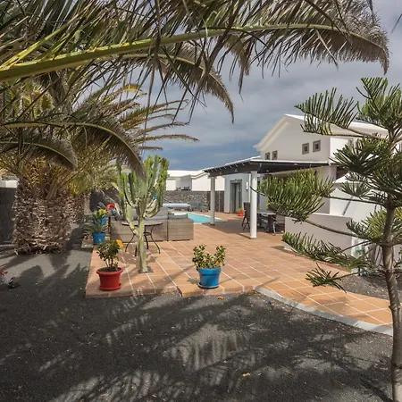 Lightbooking Gisher Lanzarote פלאיה בלנקה